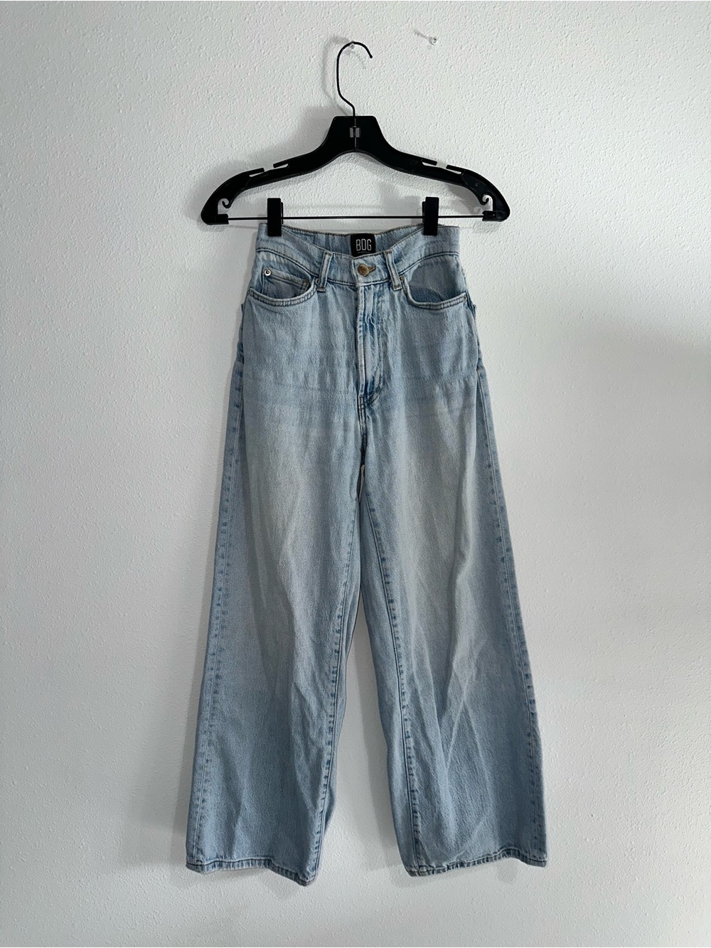 BDG Women's Wide Leg Light Blue Jeans Size 24